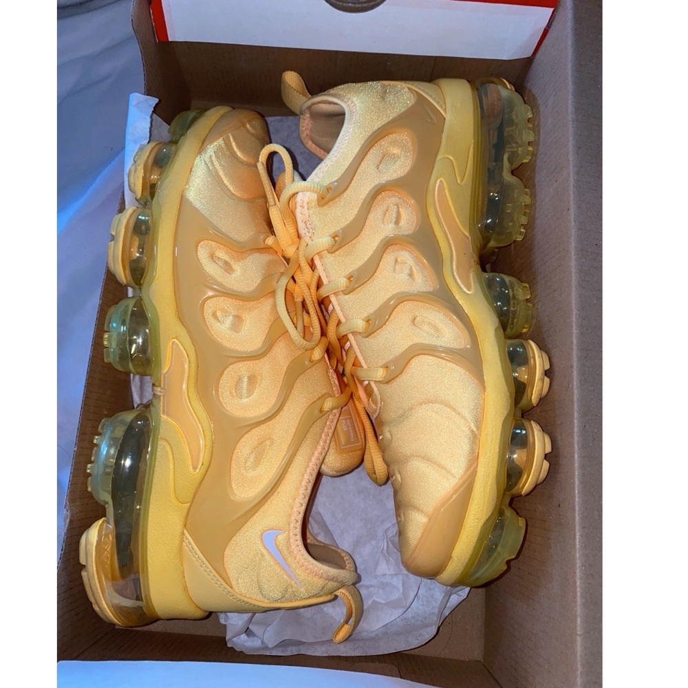 Nike Women's Yellow VaporMax Plus Sneakers